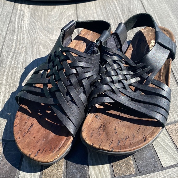 Merrell Woven Leather Sandals - Picture 1 of 5